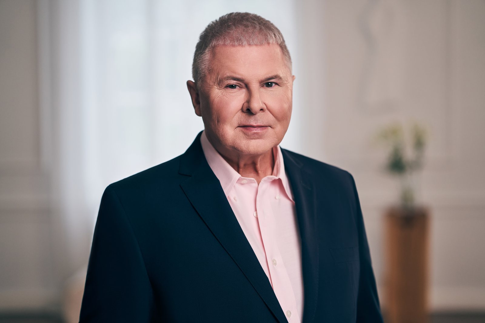 Dr Krzysztof Miracki — portret biznesowy lekarza