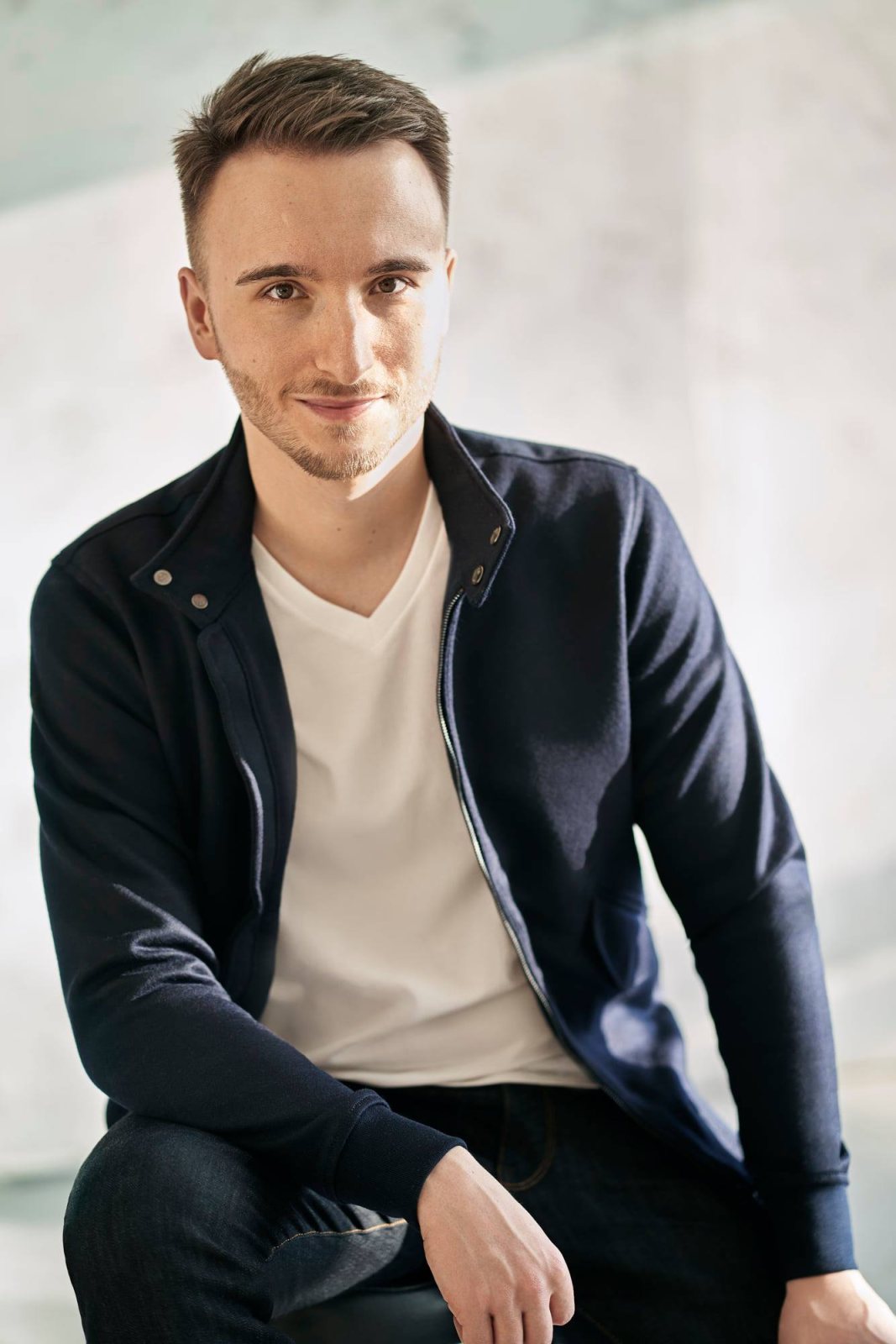 Łukasz Żelazek — swobodny portret biznesowy