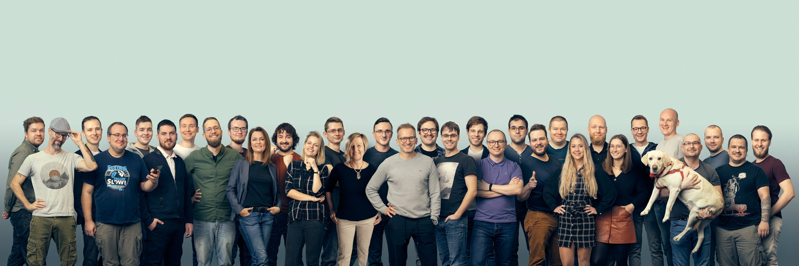 Panorama zespołu Leon Software — zdjęcie grupowe składane z pojedynczych ujęć